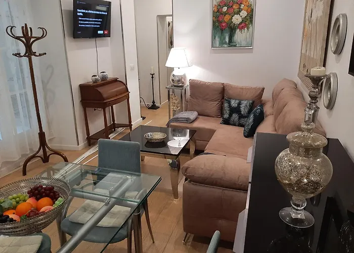 Apto Patio Andaluz. Maximo Confort Y Limpieza